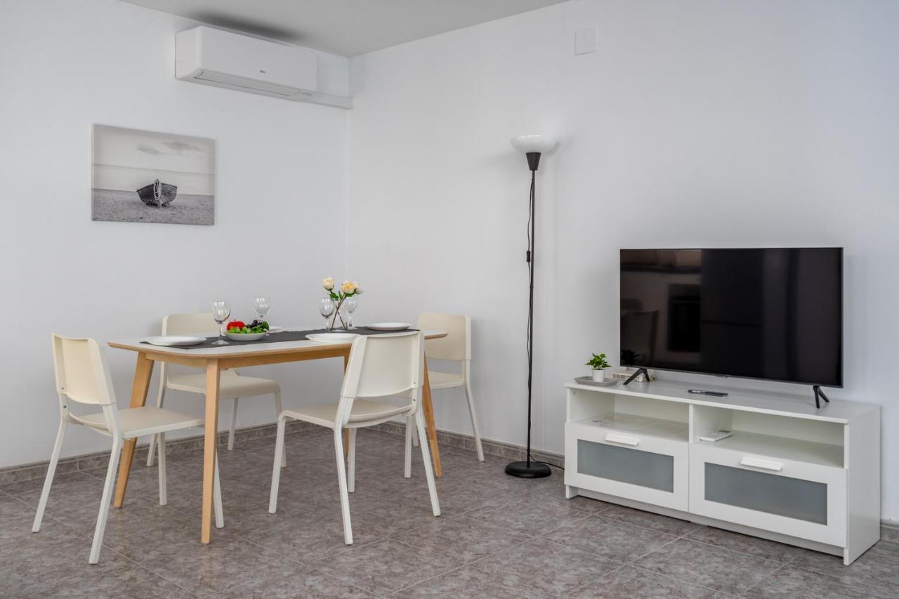 Central Flat With Pool In Fuengirola By Costarentals - Ref 171 المظهر الخارجي الصورة